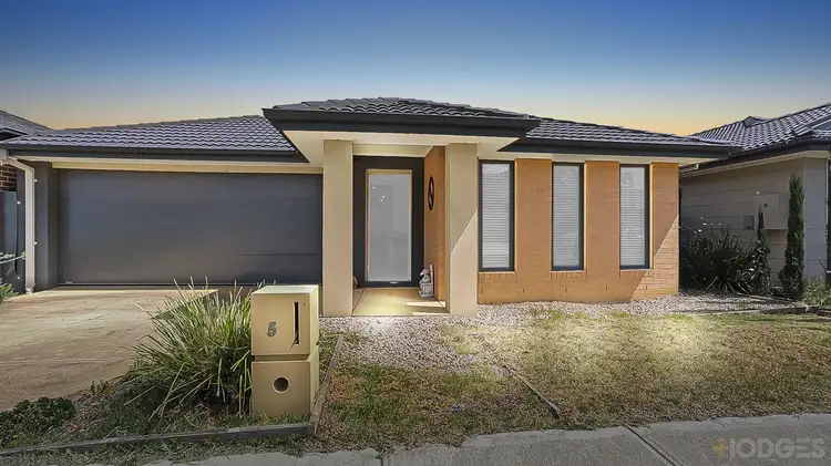 5 Artfield Drive