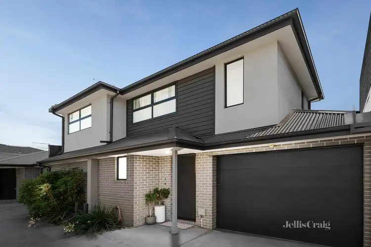 3/3 Nolan Avenue, Brooklyn VIC 3012