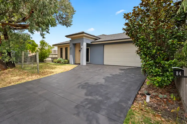 84 Ocean Street, Rosebud VIC 3939
