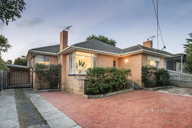 63 Greensborough Road