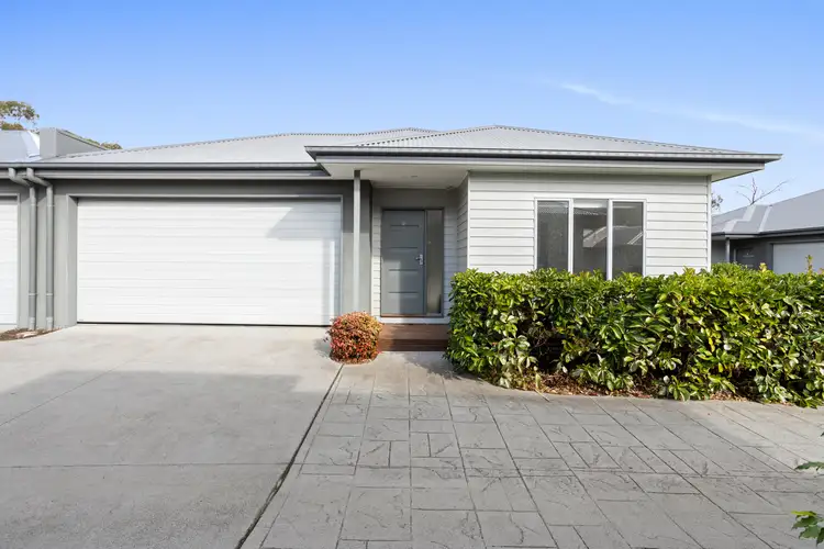 5 Acacia Lane