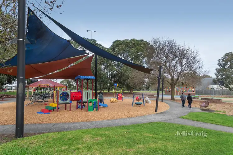 Fourth view of Homely house listing, 164 East Boundary Road, Bentleigh East VIC 3165