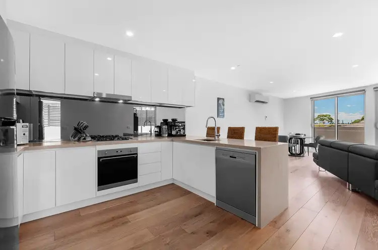 304a/164 Manningham Road, Bulleen VIC 3105