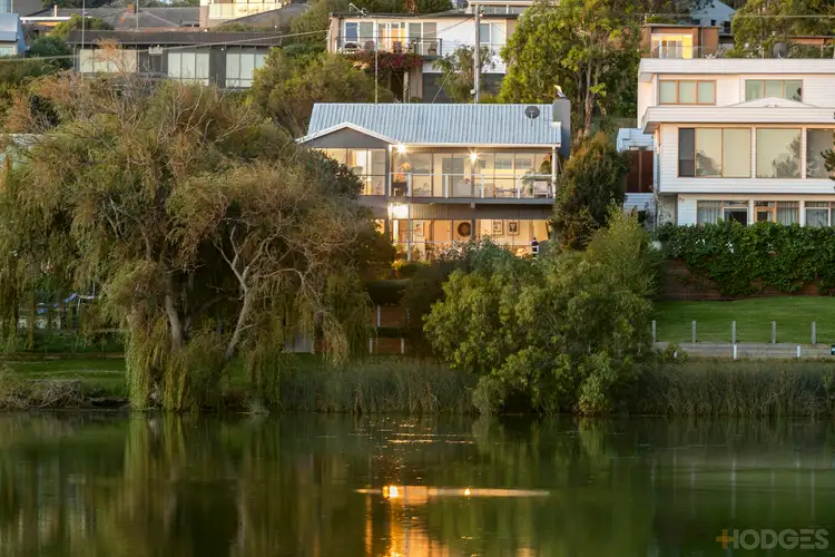 24 Riviera Crescent, Ocean Grove VIC 3226