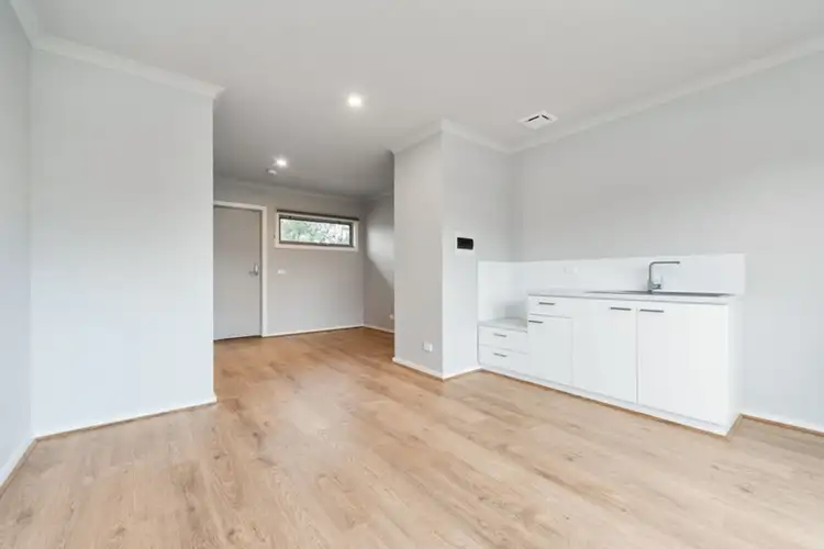 Fourth view of Homely studio listing, 10/5 Dingle Avenue, Frankston VIC 3199