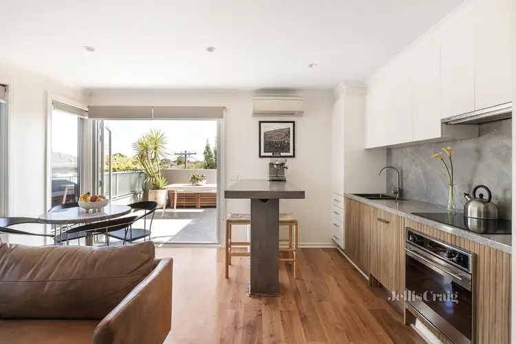 2B Elm Grove