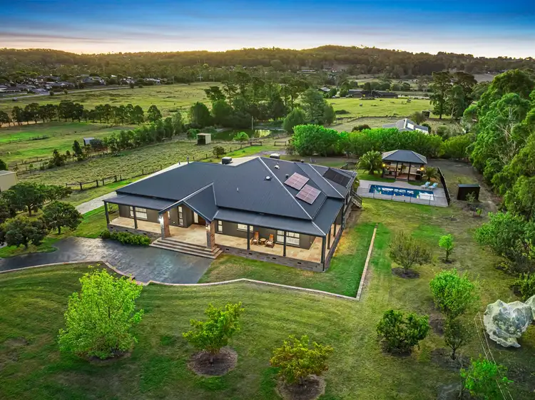 5 Stanley Street, Chirnside Park VIC 3116