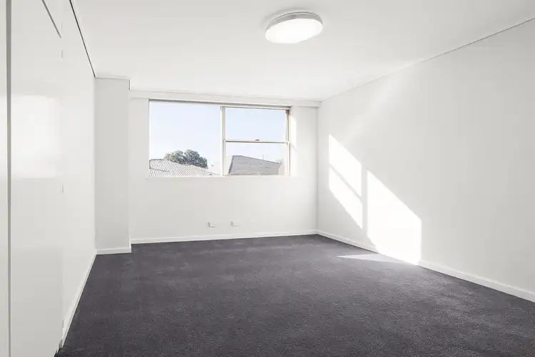 Fifth view of Homely apartment listing, 1.2/46 Lansell Road, Toorak VIC 3142