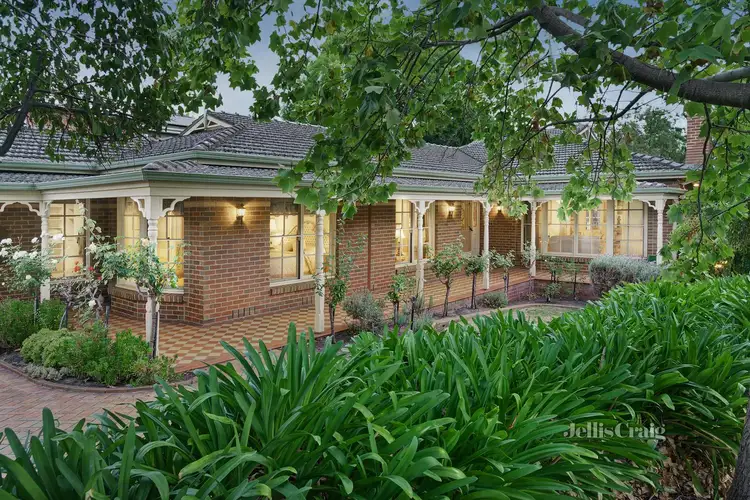 43 Charteris Drive