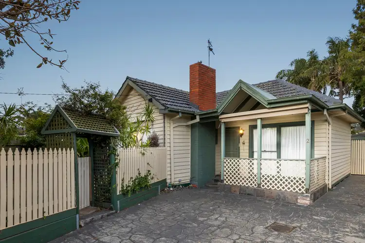2 Golf View Road, Heatherton VIC 3202