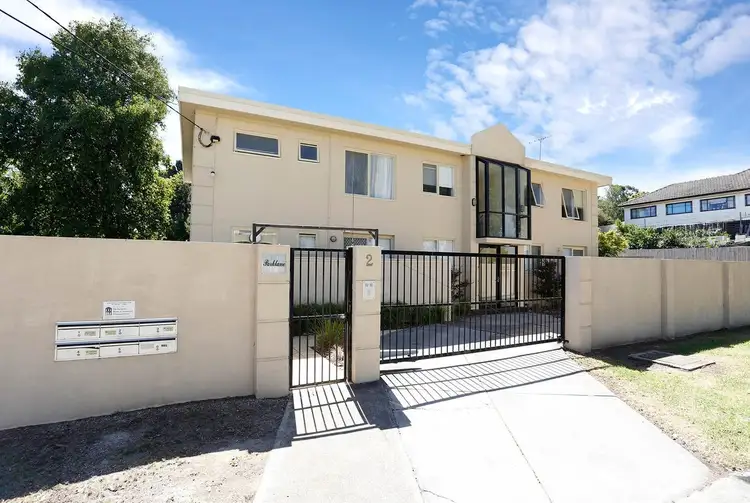 3/2 Hortense Street, Maribyrnong VIC 3032