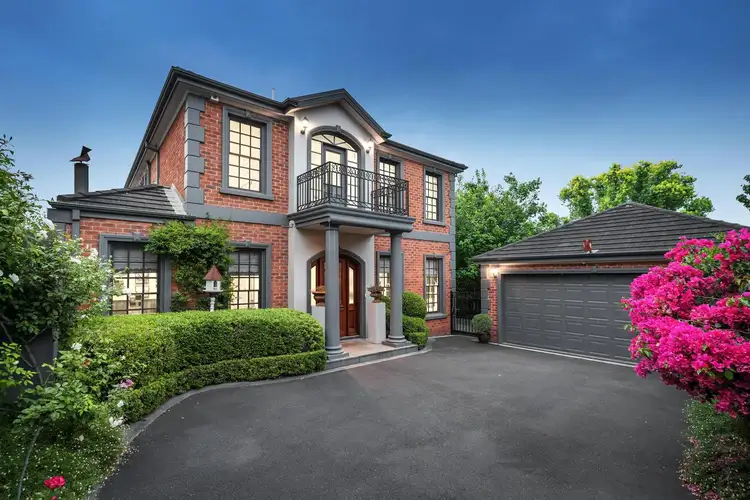 15 Hedgeley Avenue