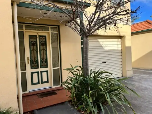 22 Fletcher Street