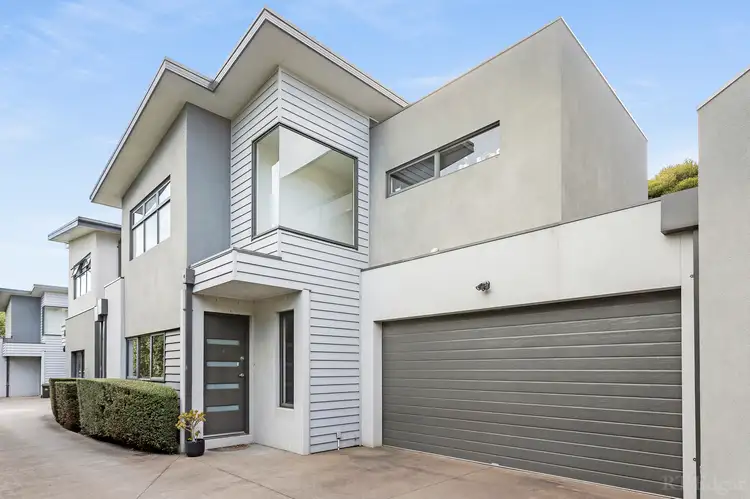 Main view of Homely unit listing, 2/51 Van Ness Avenue, Mornington VIC 3931