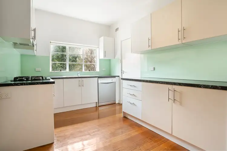 8/21 Mitford Street, St Kilda VIC 3182
