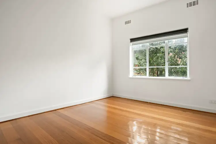 Fifth view of Homely apartment listing, 8/21 Mitford Street, St Kilda VIC 3182
