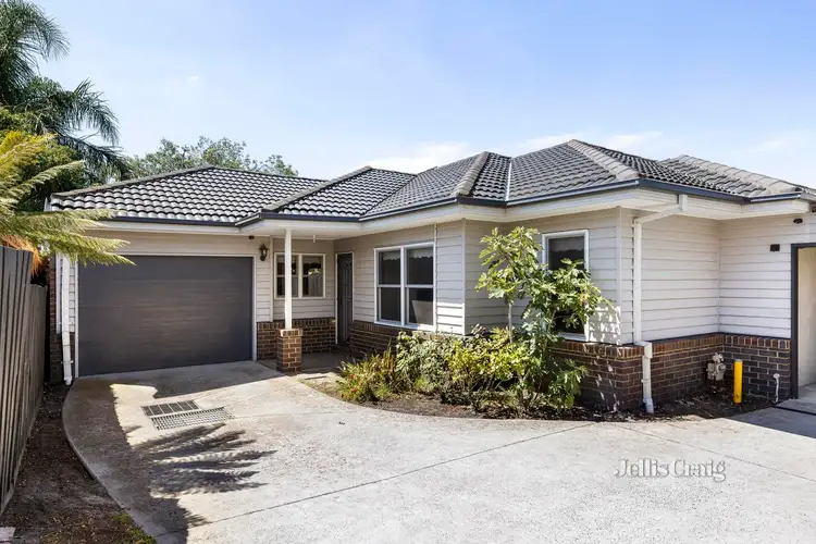 2/57 Tudor Street, Bentleigh East VIC 3165