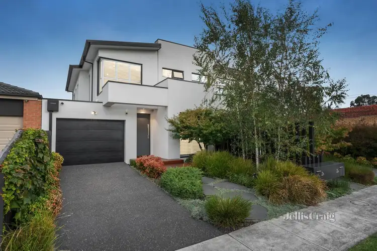 2B Hilary Grove, Bentleigh East VIC 3165