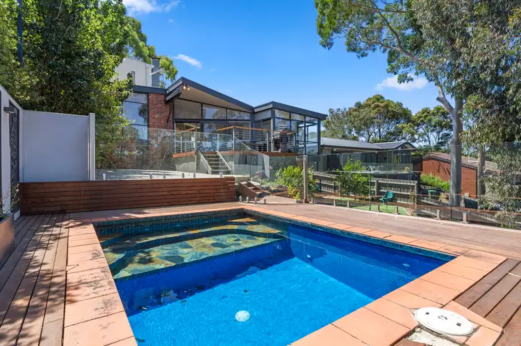36 Sadie Street, Mount Waverley VIC 3149