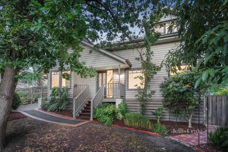 6 Sylvan Street