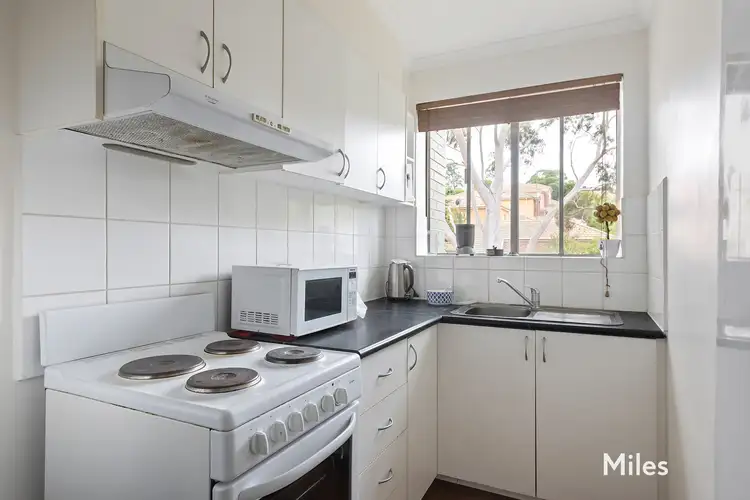 Fourth view of Homely apartment listing, 3/11 Andrews Street, Heidelberg VIC 3084