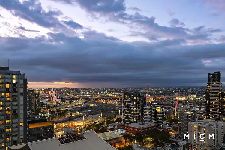 3204/601 Little Lonsdale Street