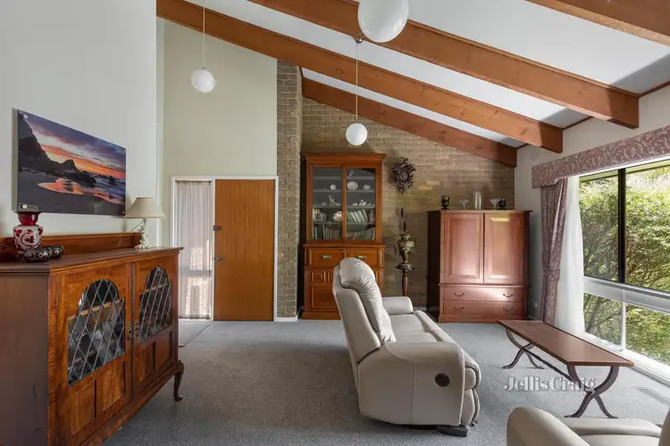 Sixth view of Homely house listing, 3 Dixon Court, Briar Hill VIC 3088