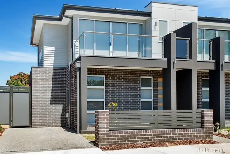 1B Gordon Street
