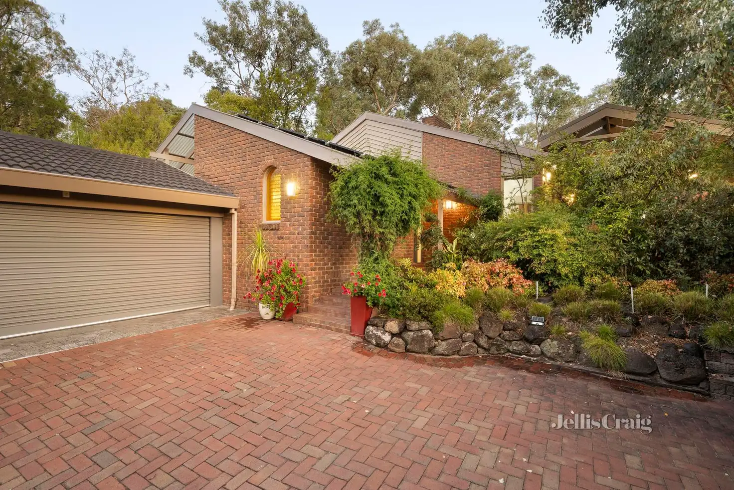 Main view of Homely house listing, 6 Ibsley Square, Eltham VIC 3095