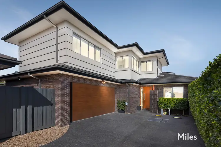 Main view of Homely townhouse listing, 3/38 Pyalong Avenue, Rosanna VIC 3084