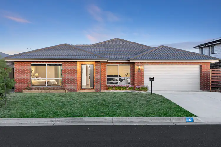 8 Bliss Street, Winter Valley VIC 3358