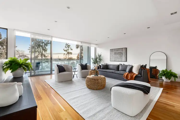 1 Brazier Grove, Kew VIC 3101