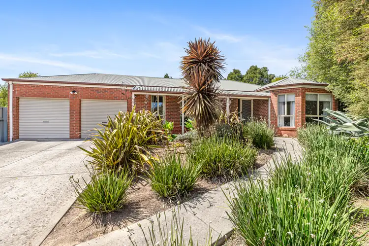 2 Xavier Court, Ballarat East VIC 3350