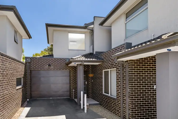 4/8 Fidge Court, Jacana VIC 3047