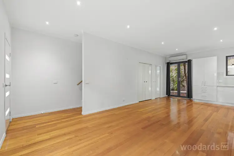 Second view of Homely townhouse listing, 6/5 Edward Court, Ivanhoe VIC 3079
