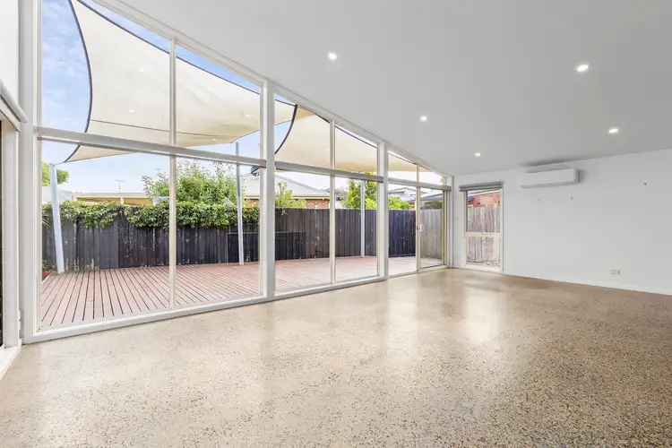 2/3 Peterho Boulevard, Point Lonsdale VIC 3225