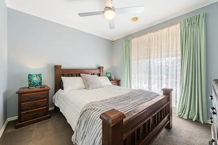 Fifth view of Homely house listing, 6 Buckhurst Way, Hoppers Crossing VIC 3029