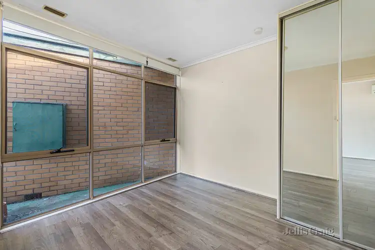 3/30 Chifley Avenue, Altona VIC 3018