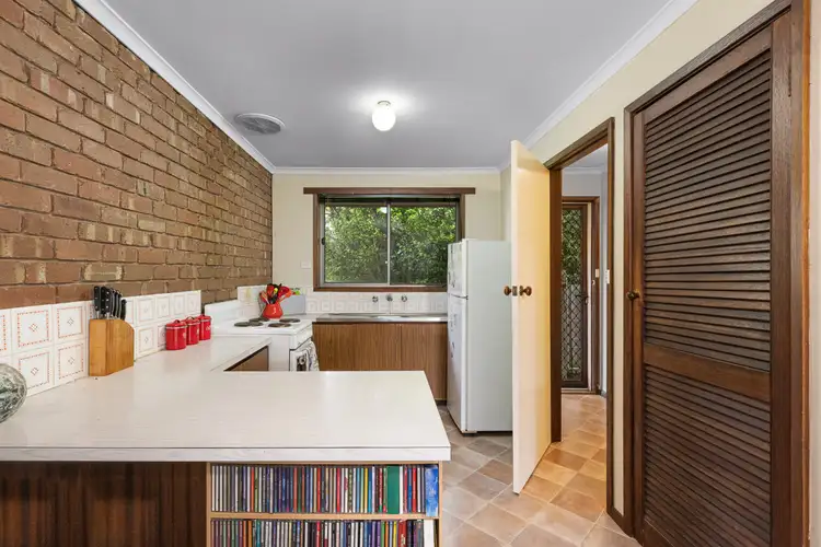 Third view of Homely unit listing, 2/16 Aquila Court, Ballarat North VIC 3350