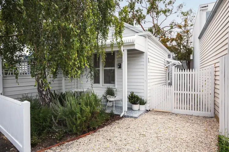 77 Pridham Street