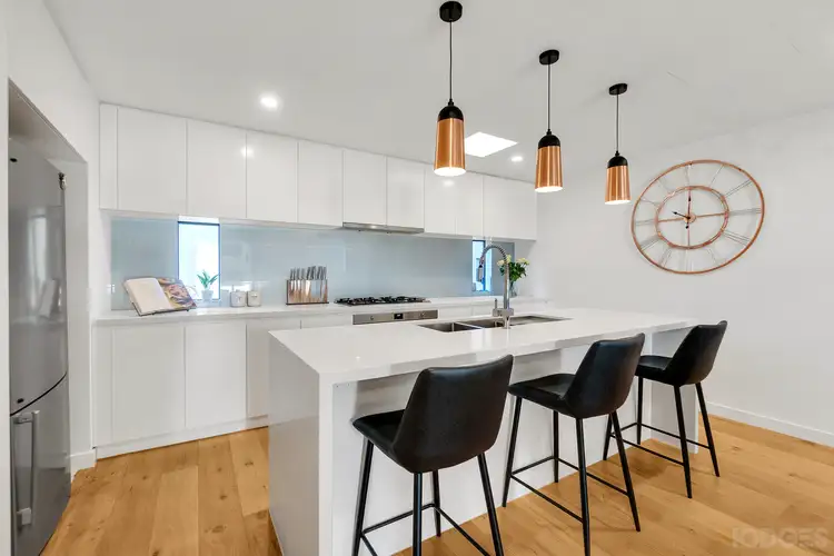 4 Manikato Avenue, Mordialloc VIC 3195