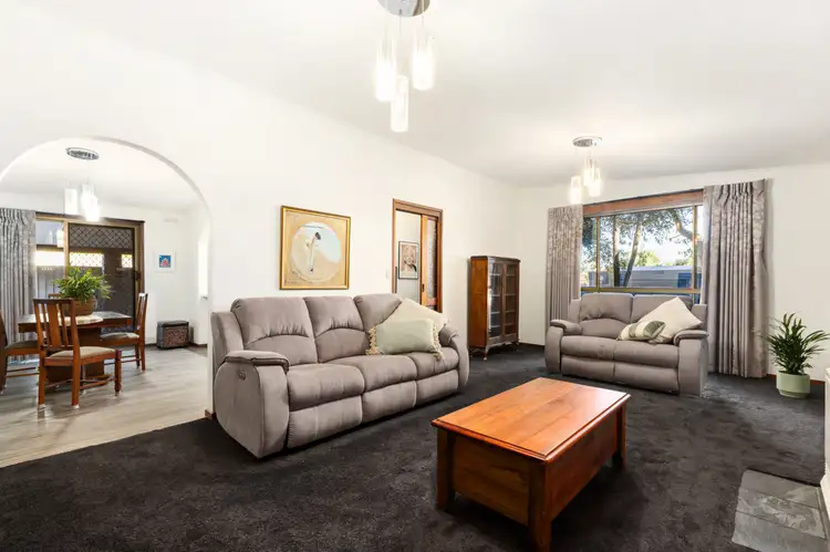 Fourth view of Homely house listing, 8 Hale Avenue, Mount Clear VIC 3350