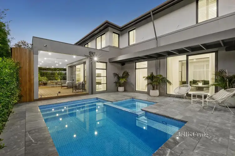 125 Linacre Road, Hampton VIC 3188