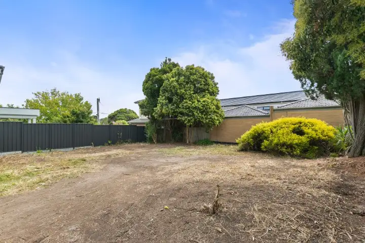 Fifth view of Homely house listing, 2 West Court, Glen Waverley VIC 3150