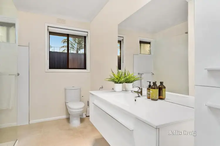Sixth view of Homely unit listing, 5/24 Bear Street, Mordialloc VIC 3195