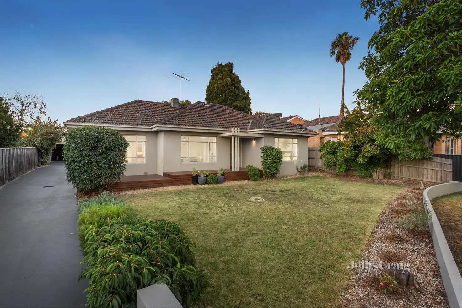 Main view of Homely unit listing, 1/1 Wonga Court, Bentleigh East VIC 3165