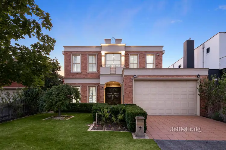 21 Winston Way