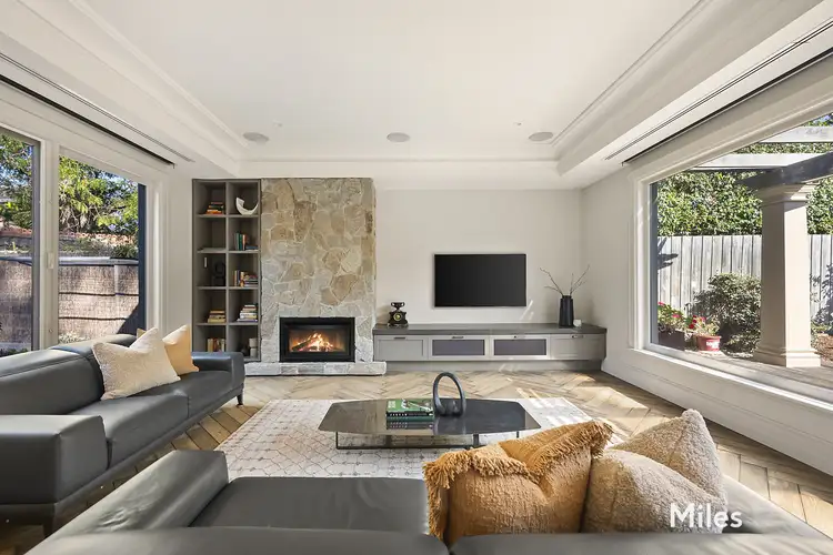 Second view of Homely house listing, 5 Sylvan Court, Ivanhoe VIC 3079