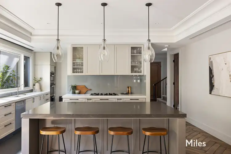 Sixth view of Homely house listing, 5 Sylvan Court, Ivanhoe VIC 3079