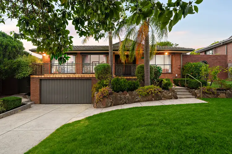 16 Greenock Place, Templestowe VIC 3106